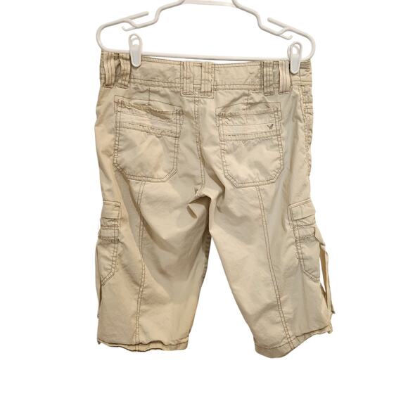 American Eagle Twee Beige Classic Vintage Cargo Short Y2K Outdoors Size 8 - Picture 3 of 11
